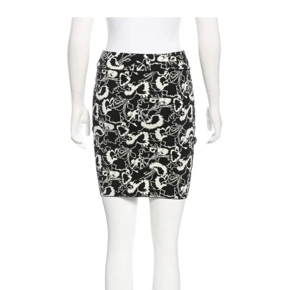 Rag & Bone Jacquard Pencil Skirt - Picture 3 of 4